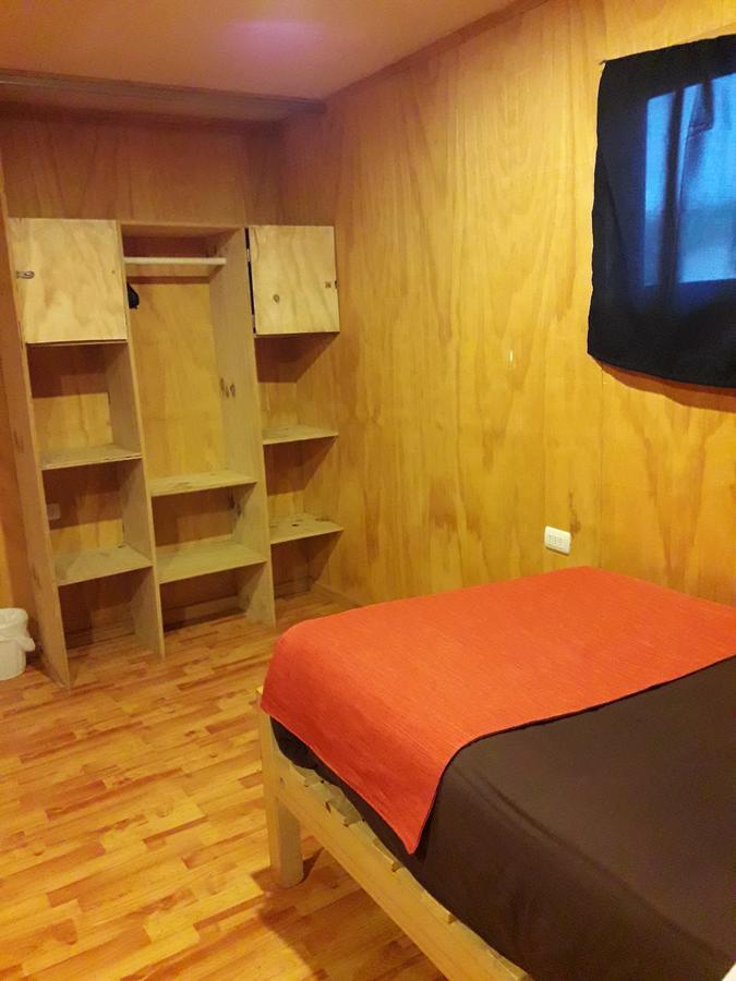 Хостел La Casa Del Kori Ханга-Роа Экстерьер фото